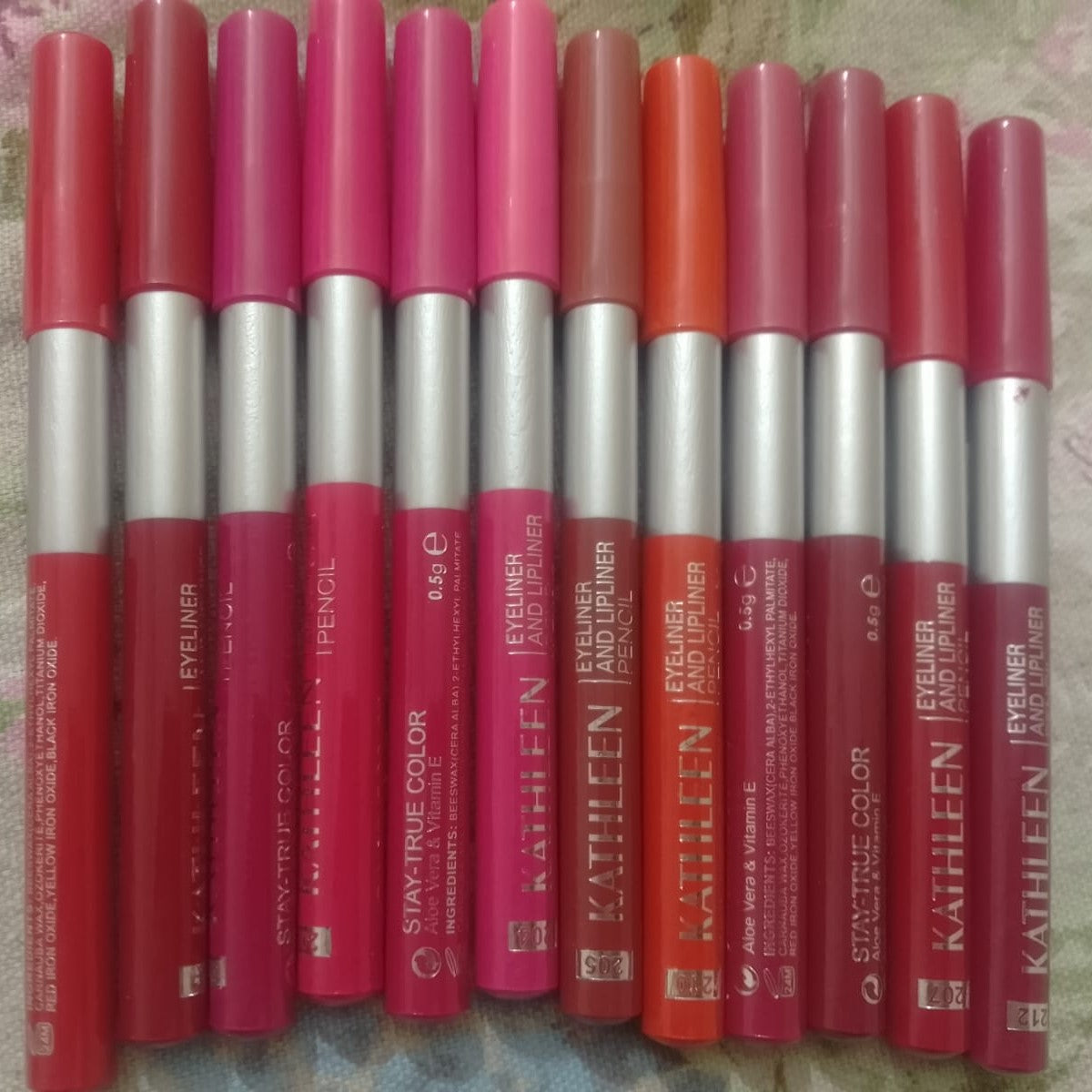 Kathleen 12 Pcs Lip Pencil Set